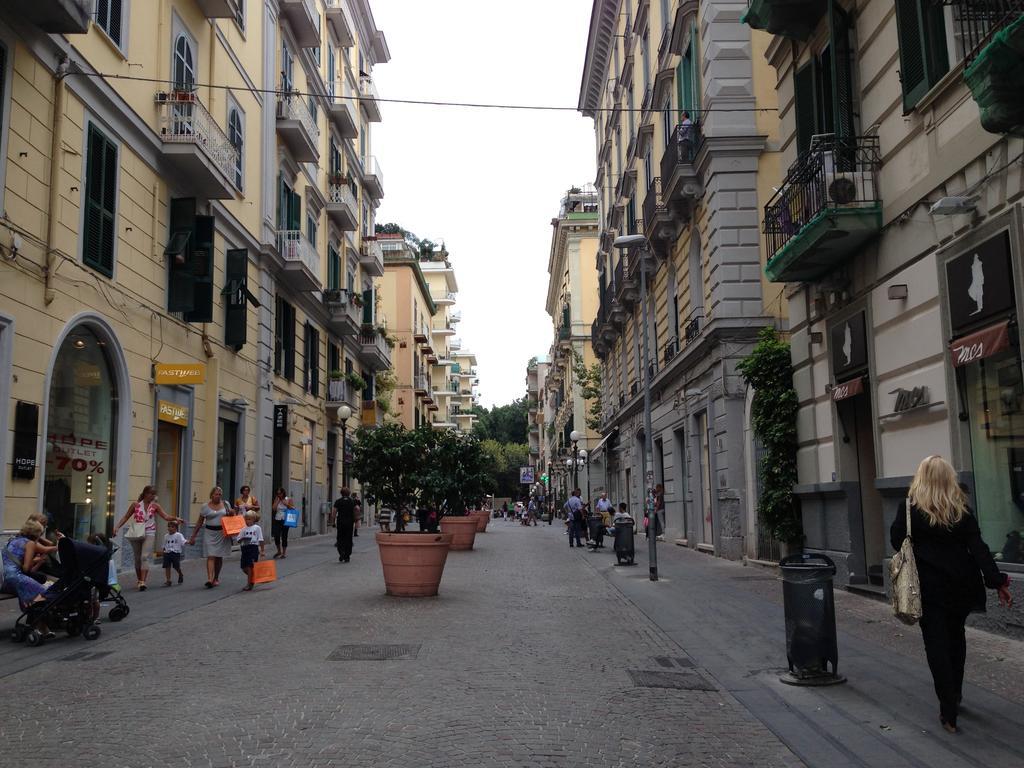 Casa Michelangelo Appartement Napels Buitenkant foto